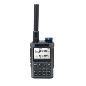 Prenosna VHF/UHF radijska postaja